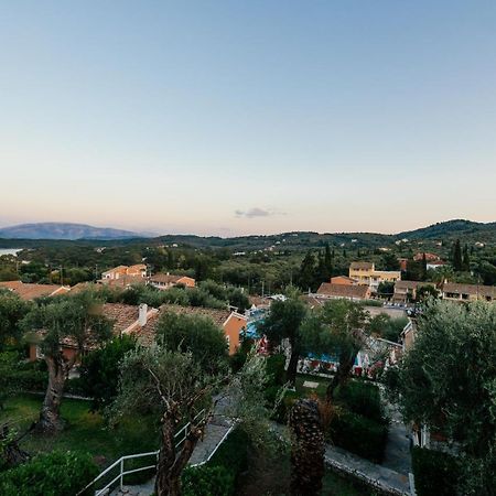 Memento Resort Kassiopi Exterior photo