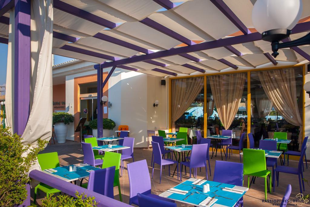 Memento Resort Kassiopi Exterior photo